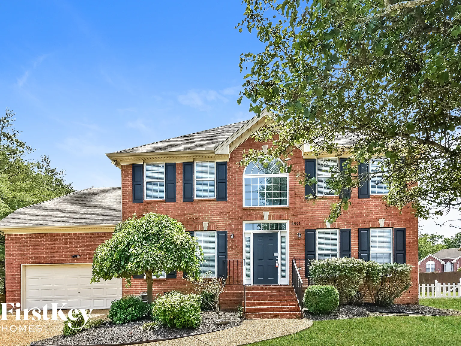 3 bed, 2.5 bath, 2362 sqft, $2,710 — Photo 2