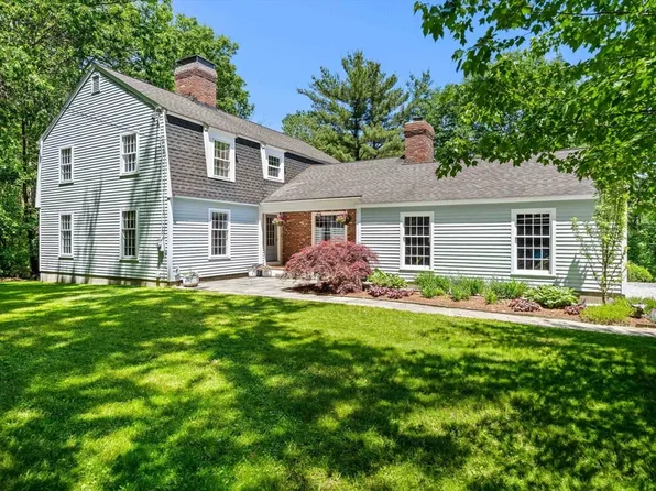 153 Raddin Rd, Groton, MA 01450