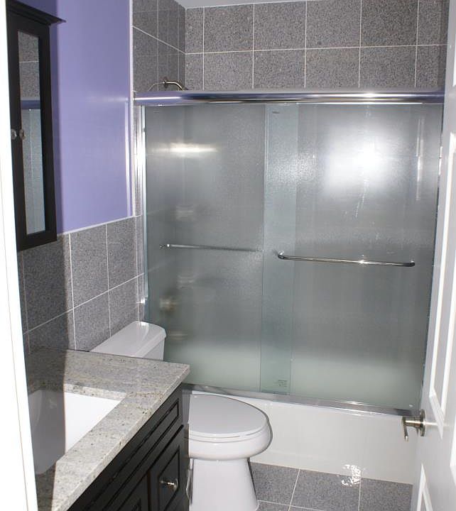 1st image of 700 Wellington Ave Unit 314