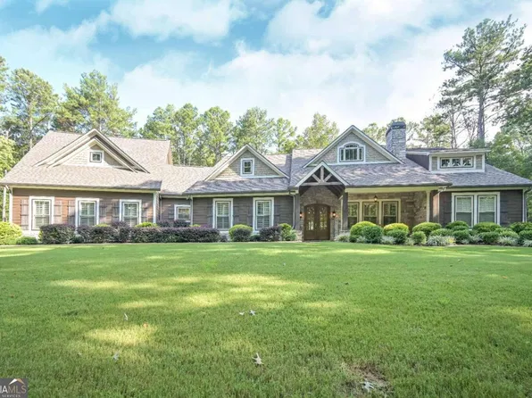 140 Stonegate Trl, Carrollton, GA 30116