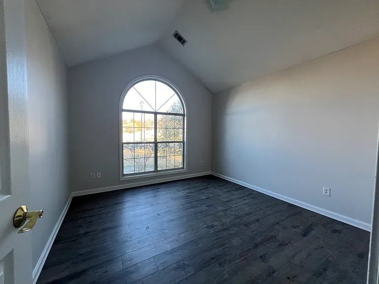 2730 Cambridge Park Dr — Photo 18