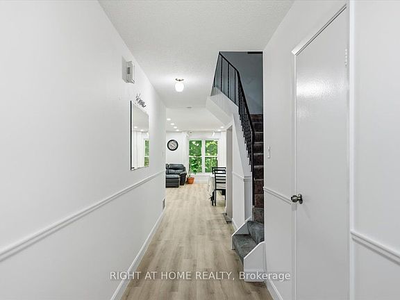 5th image of 2301 Cavendish Dr #38