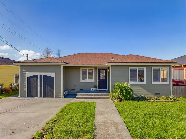 460 Summer St, Fortuna, CA 95540