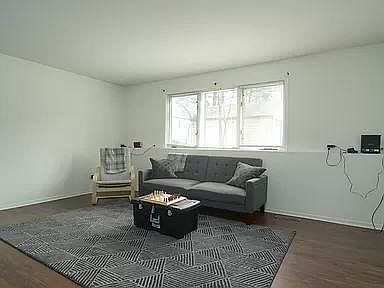 4th image of 861 10th Ave SE #3