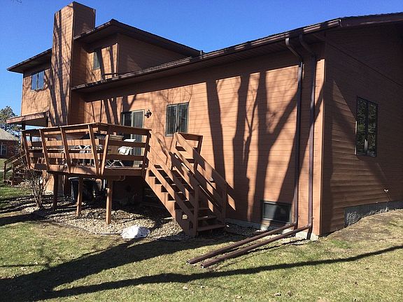 Deck off kitchen nook