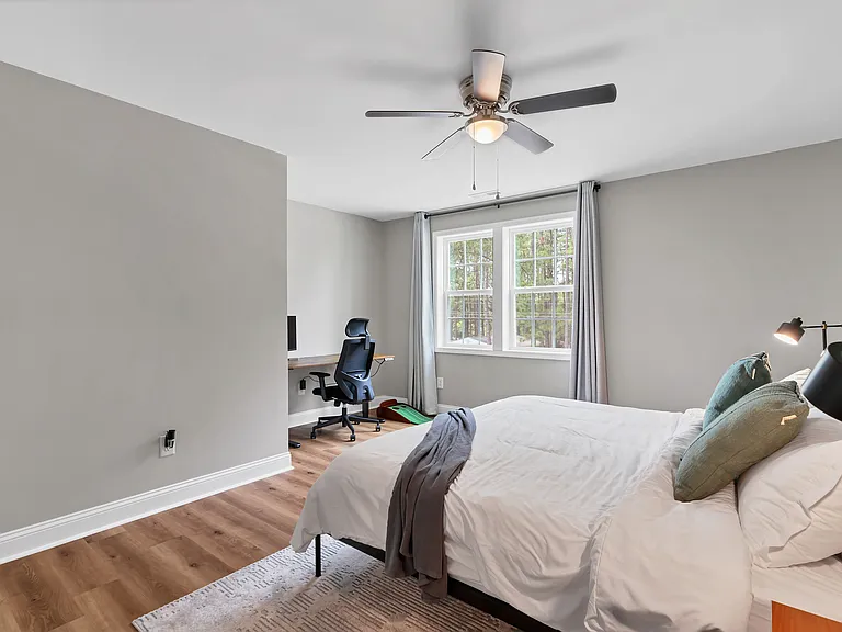 855 S Henley St — Photo 5