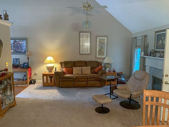 4th image of 3740 John Herndon Ct