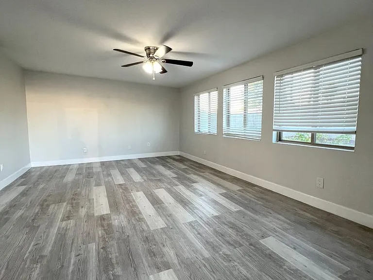 3614 W Tulsa St — Photo 15