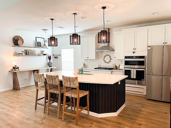 4th image of 75452 Sunberry Dr
