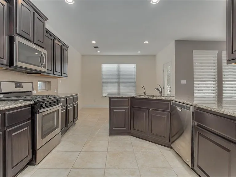 3651 Sandy Brook Dr #200 — Photo 3