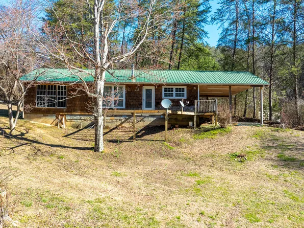 3702 Lost Branch Rd, Sevierville, TN 37862