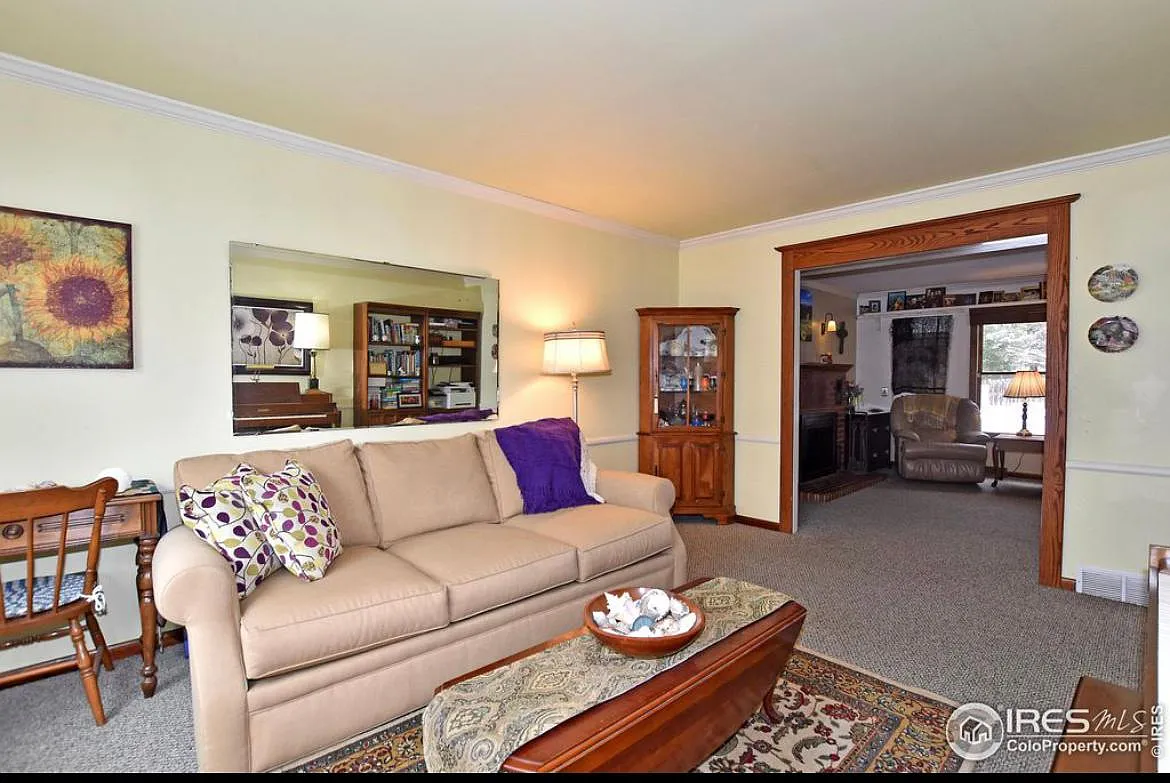 1100 Bent Tree Ct — Photo 3