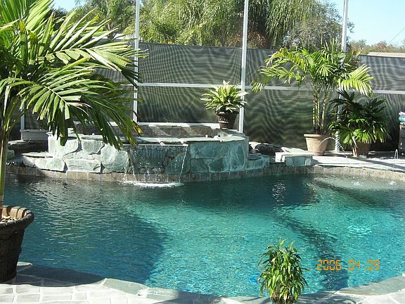 pool/waterfalls/spouts