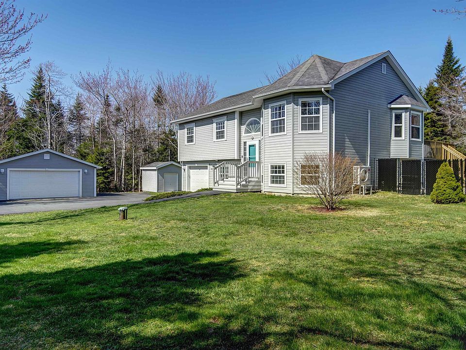 1st image of 439 Newbury Rd