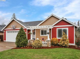 3773 10th St, Hubbard, OR 97032