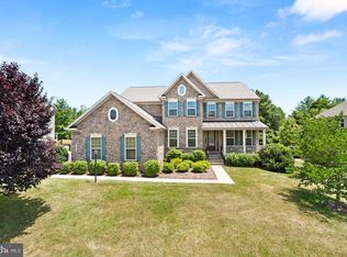 14613 Bridle Creek Rd, Woodbridge, VA 22193