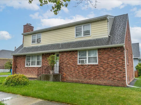 39 Dartmouth Street, Albany, NY 12209