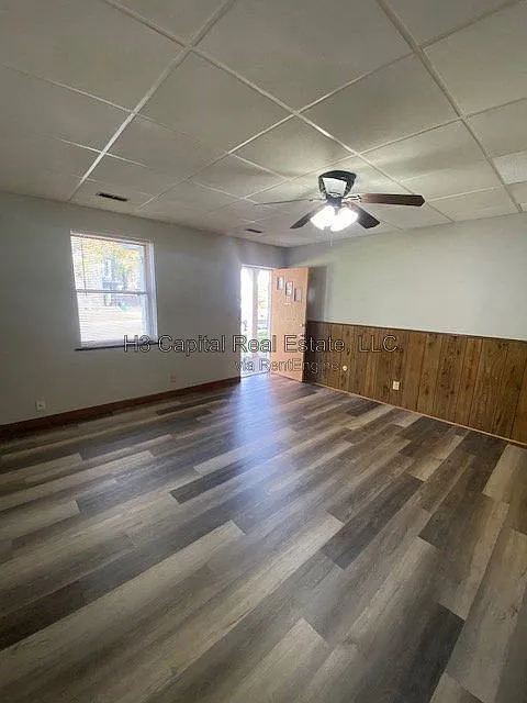 2 bed, 1.0 bath, $850 — Photo 3