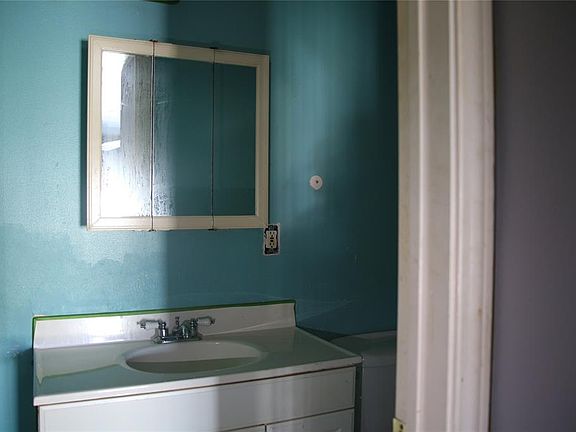 4th image of 4313 Sherwood Dr