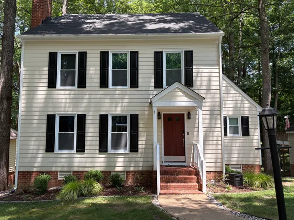 5605 Chatmoss Rd, Midlothian, VA 23112