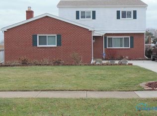 3012 Springwood St S, Oregon, OH 43616
