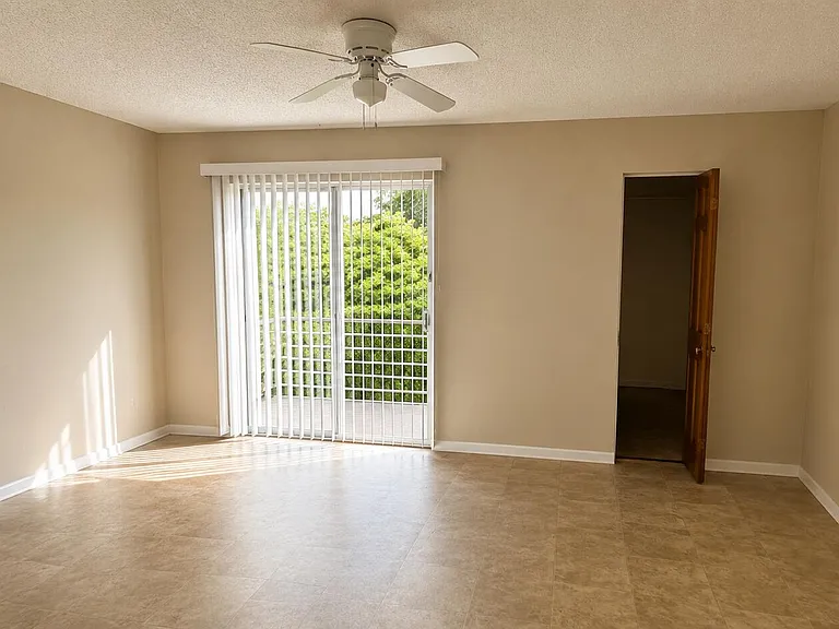 555 Purdy Ln #309 — Photo 16