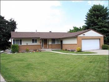 1st image of 3830 S Cruise Dr