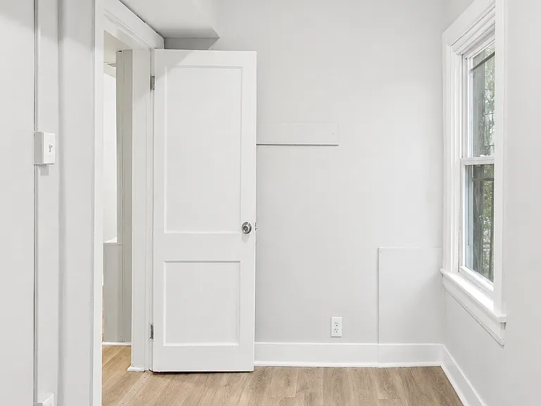 181 Sheridan Ave #1 — Photo 14