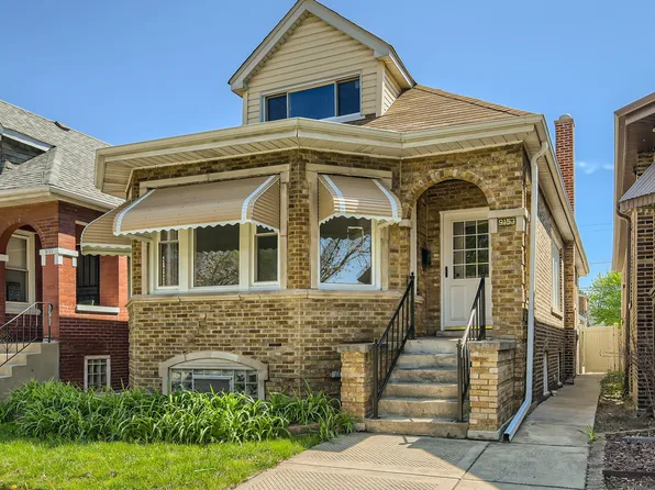 9153 S Kingston Ave, Chicago, IL 60617
