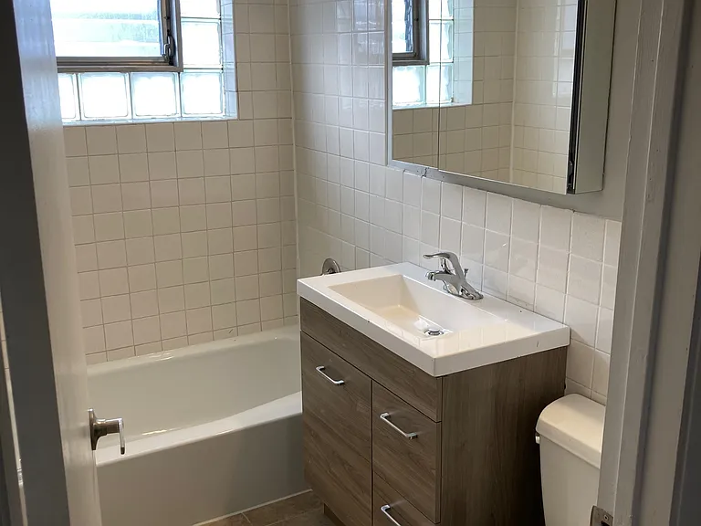 1479 Ashland Ave #2 — Photo 6