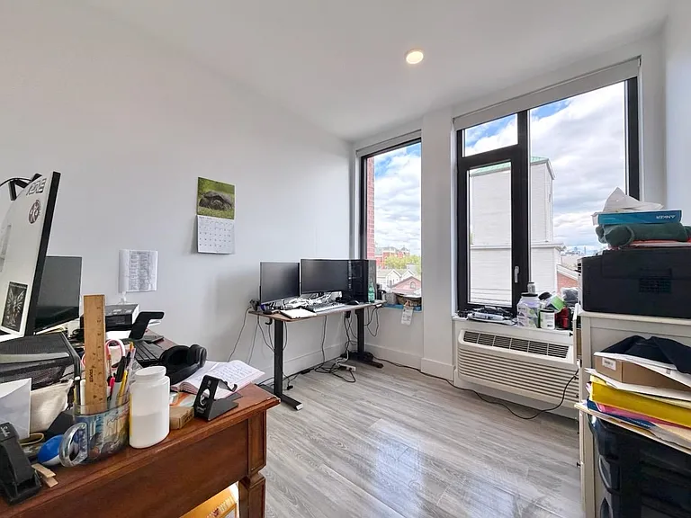 327 Communipaw Ave #403 — Photo 11