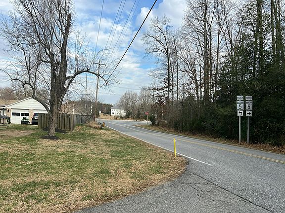 5th image of 15222 Hughesville Manor Dr