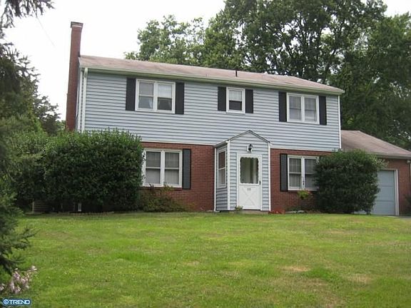 2nd image of 125 Delview Dr