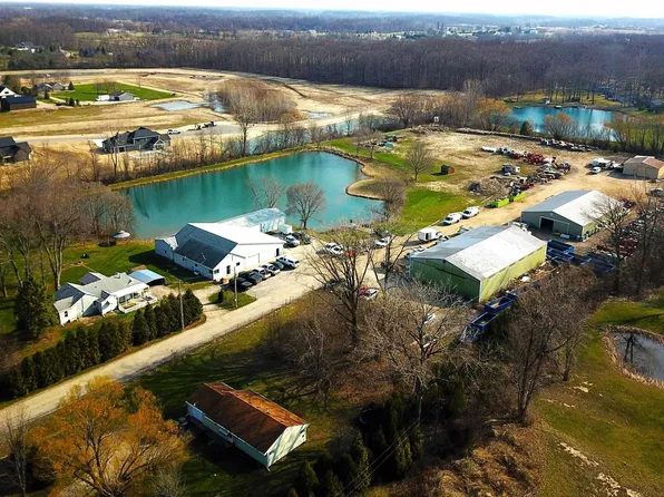 15514 Tonkel Rd, Leo, IN 46765