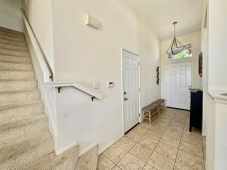 68 Sea Isle Dr — Photo 7