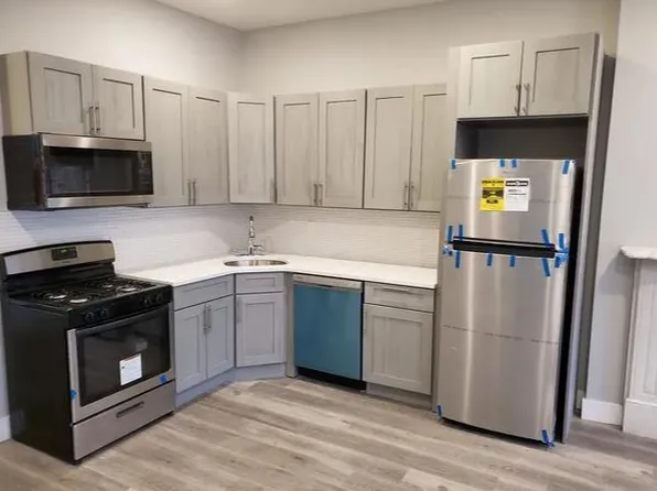 372 Forrest St #2, Jersey City, NJ 07304