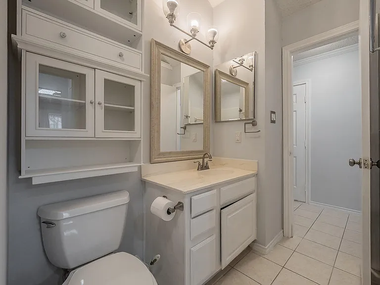 2800 Keller Springs Rd #10 — Photo 10