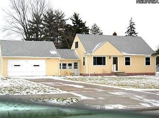 5279 Mardale Ave, Bedford Heights, OH 44146