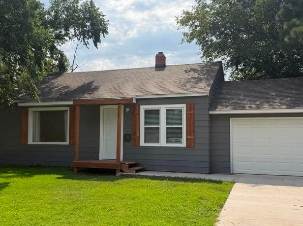 2101 N Jackson St, Hutchinson, KS 67502