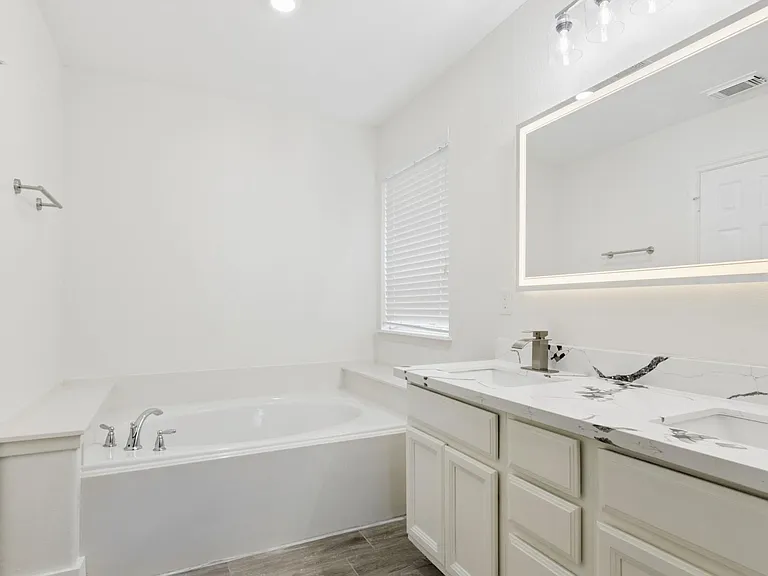 17910 Royal Gate Ln — Photo 16