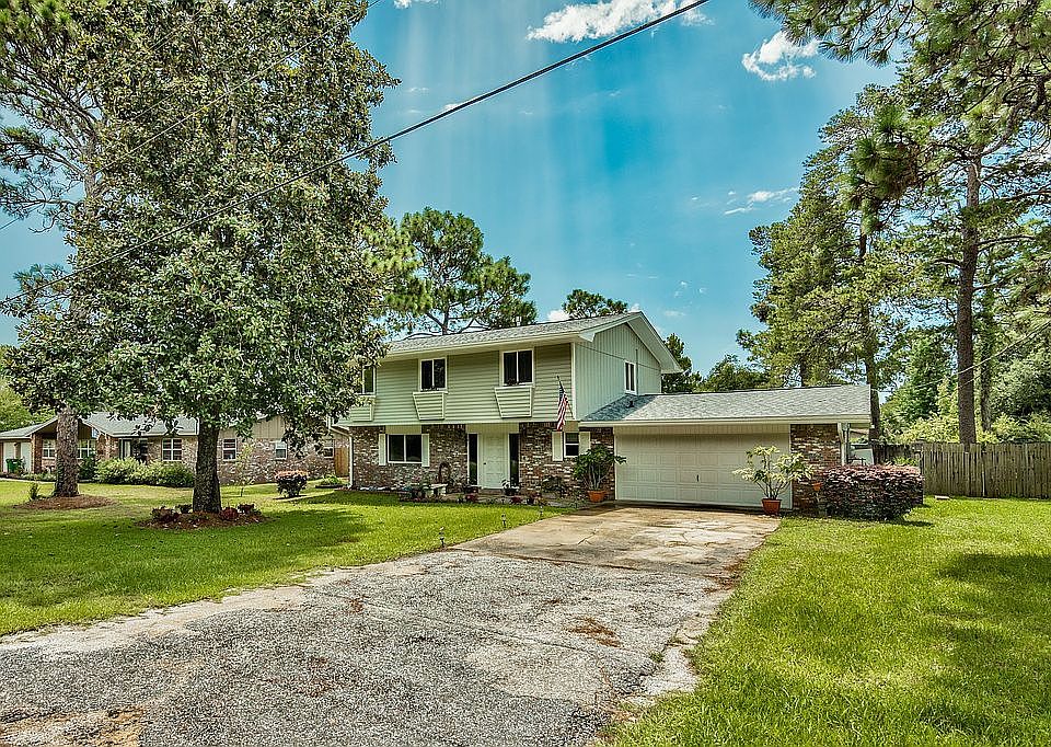 1st image of 41 Holly Ave