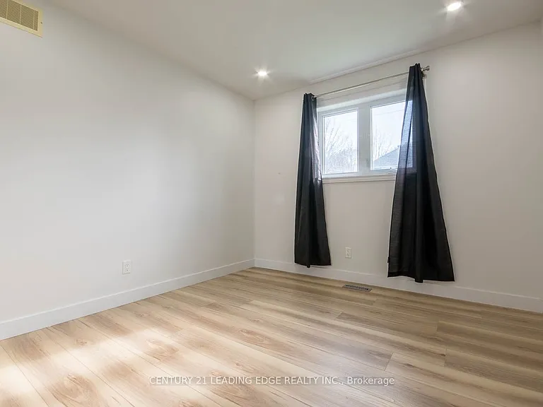 61 Wilkins St #A — Photo 17