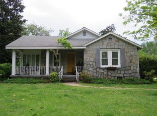 1207 N Parker Rd, Greenville, SC 29609