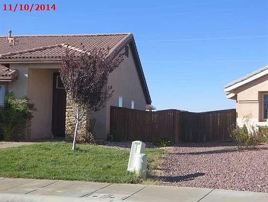 3rd image of 11396 Highland Ct