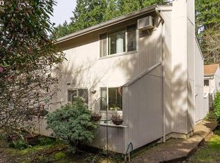 2564 Brittania Pl, Eugene, OR 97405