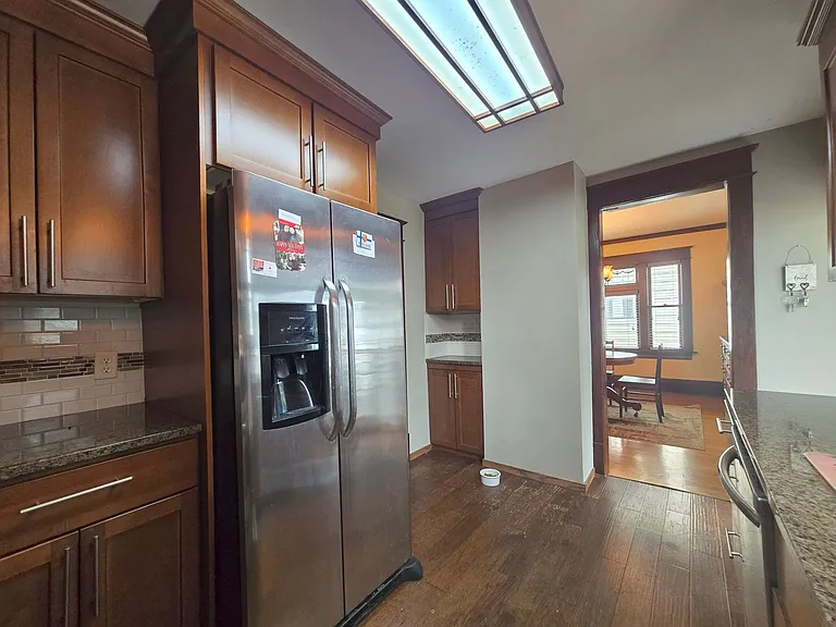 670 Ottawa Ave — Photo 18