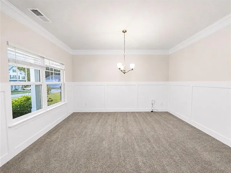 757 Laurel Cove Dr — Photo 5