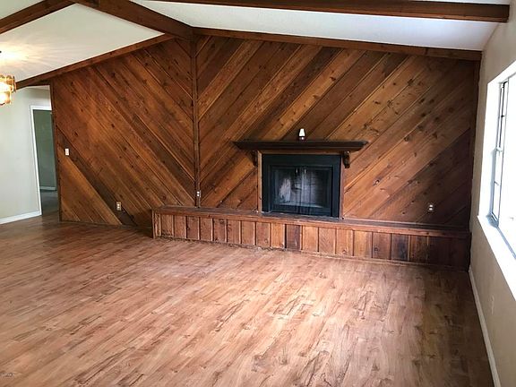 4th image of 5011 NE 23rd Ave