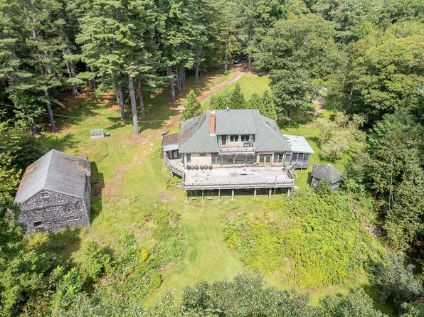 15 Oak Ledge Road, Pittston, ME 04345