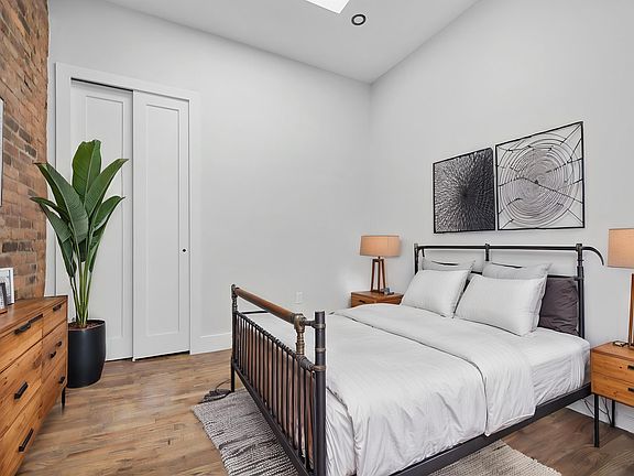 5th image of 120 Christopher St APT 15